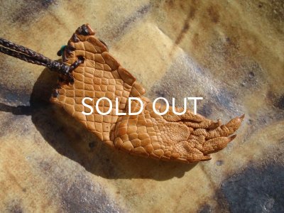 画像4: ☆　ワニの手ネックレス　☆