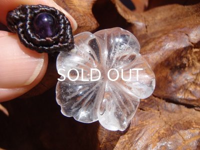 画像4: ☆　フラワーカービングクリスタルペンダントヘッド　☆
