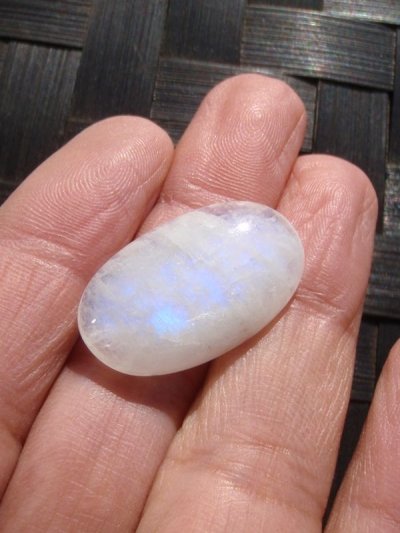 画像8: 感応する潜在意識 ◇ ホワイトラブラドライト（レインボームーンストーン）02