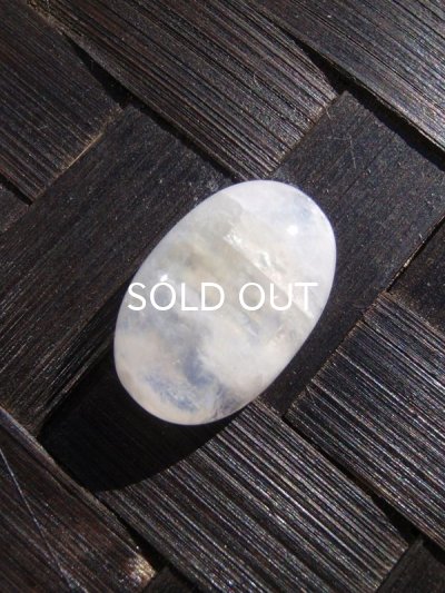 画像3: 感応する潜在意識 ◇ ホワイトラブラドライト（レインボームーンストーン）04