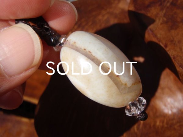 画像4: 目ん玉アゲートペンダントヘッド（ライス） (4)