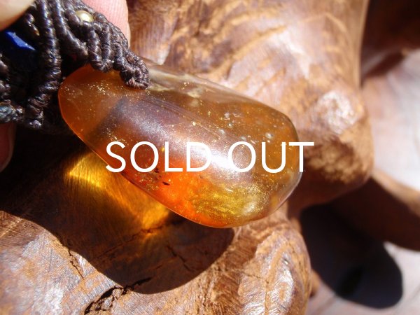 画像9: ミャンマー産アンバーペンダントヘッド (9)