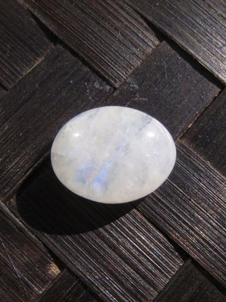 画像6: 感応する潜在意識 ◇ ホワイトラブラドライト（レインボームーンストーン）03 (6)