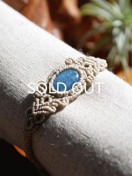 画像2: 自由な心のままに  ◇ アクアマリン・春色ブレスレット (2)