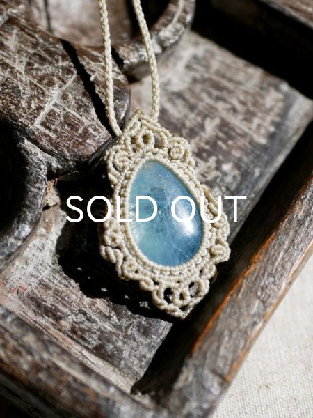 画像2: 真実の表現 ◇ アクアマリン・ペンダント (2)