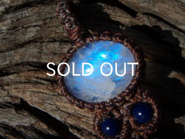 画像2: 月のペンダントヘッド 2 (2)